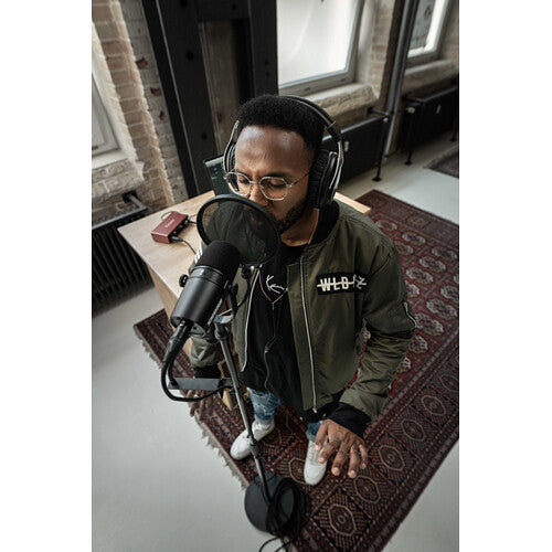 Shure MV7X Podcast XLR Microphone