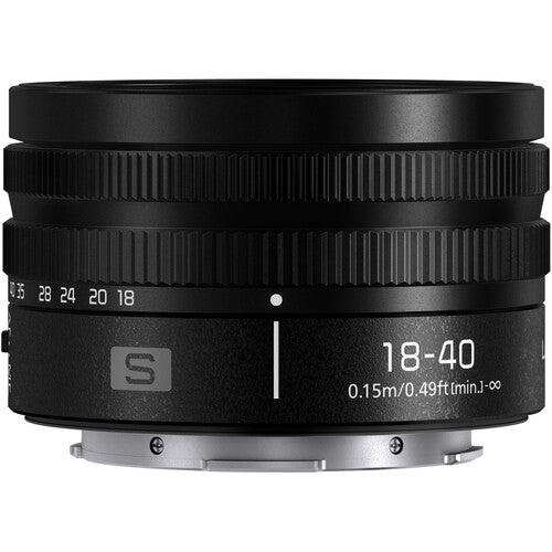 Panasonic Lumix S 18-40mm f/4.5-6.3 Lens (L-Mount)