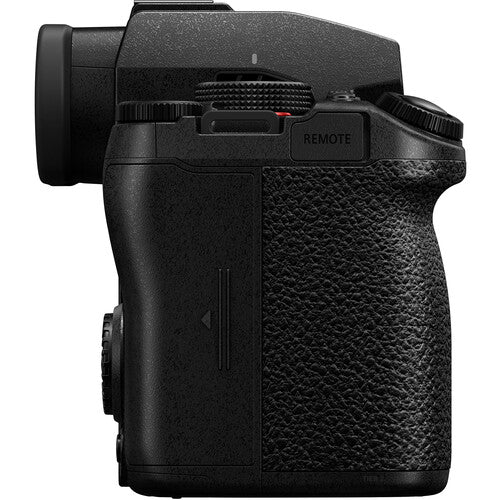 Panasonic LUMIX S5 IIX Mirrorless Camera with 24-60mm f/2.8 Lens