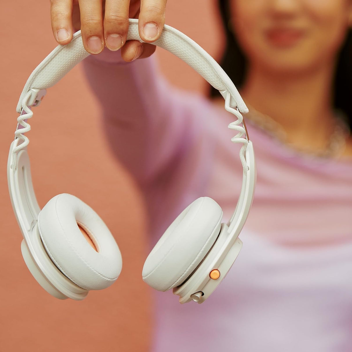 Skullcandy Icon ANC Wireless Active Noise-Canceling On-Ear Headphones (Bone)