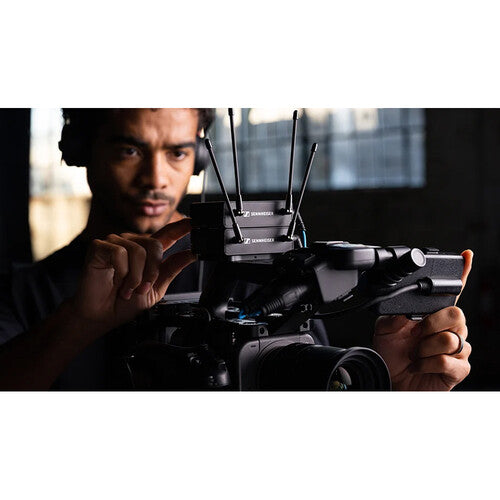 Sennheiser EW-DP ME 2 SET Camera-Mount Digital Wireless Omni Lavalier Mic System (R1-6: 520 to 576 MHz)