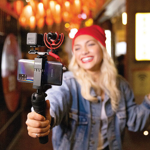RODE Vlogger Kit Universal Filmmaking Kit for Smartphones with 3.5mm Ports